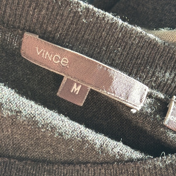 Vince Women’s Medium Stripe Sleeveless Tunic Cashmere Sweater Black Gray - Picture 6 of 7